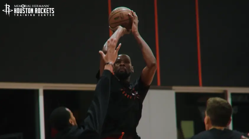 div, 名双向合同, 个次轮选秀 div, 名双向合同, 个次轮选秀