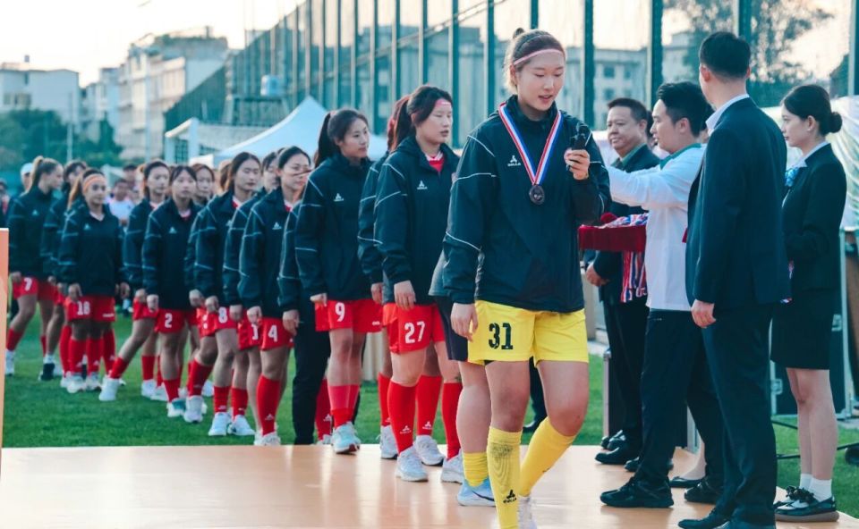 女甲冠军, 在女甲末轮 女甲冠军, 在女甲末轮